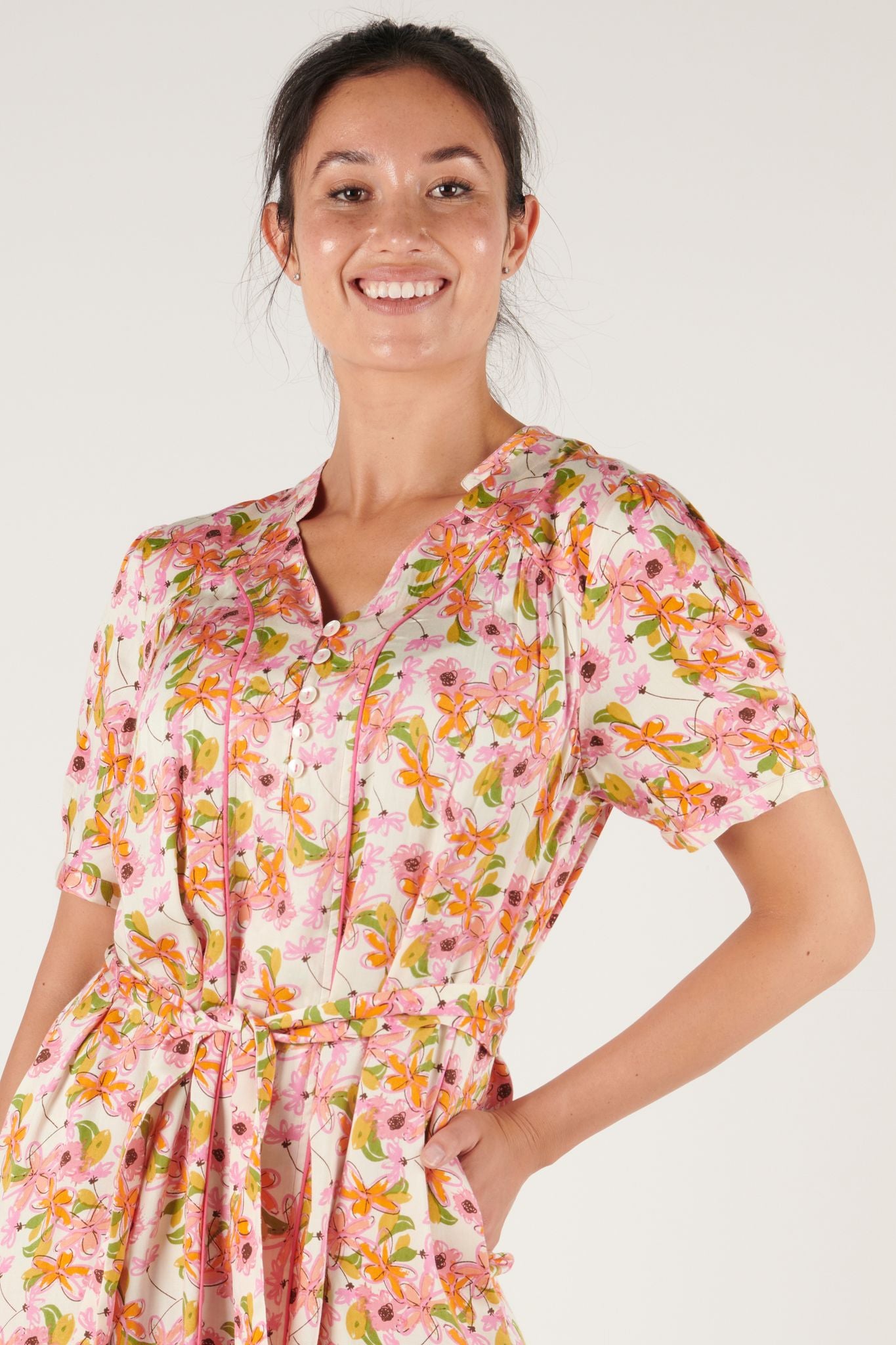 Piping Detail Midi Dress