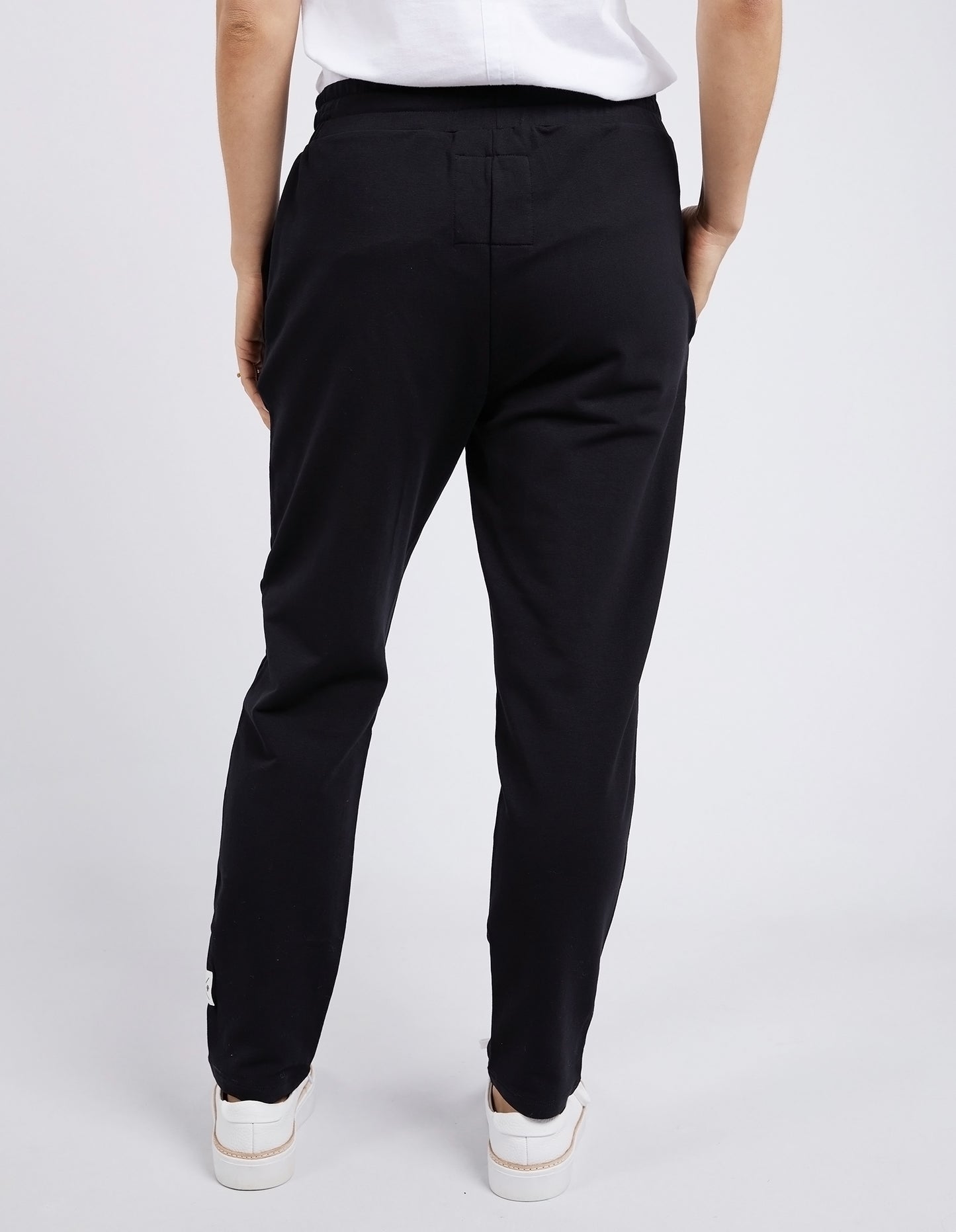 Lobby Pant