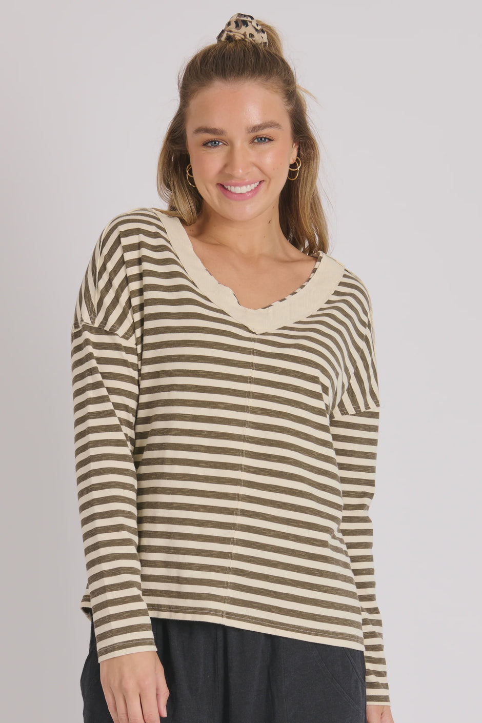 ONE TEN WILLOW - V-Neck Betty Dress - Navy/White Stripe main image 0