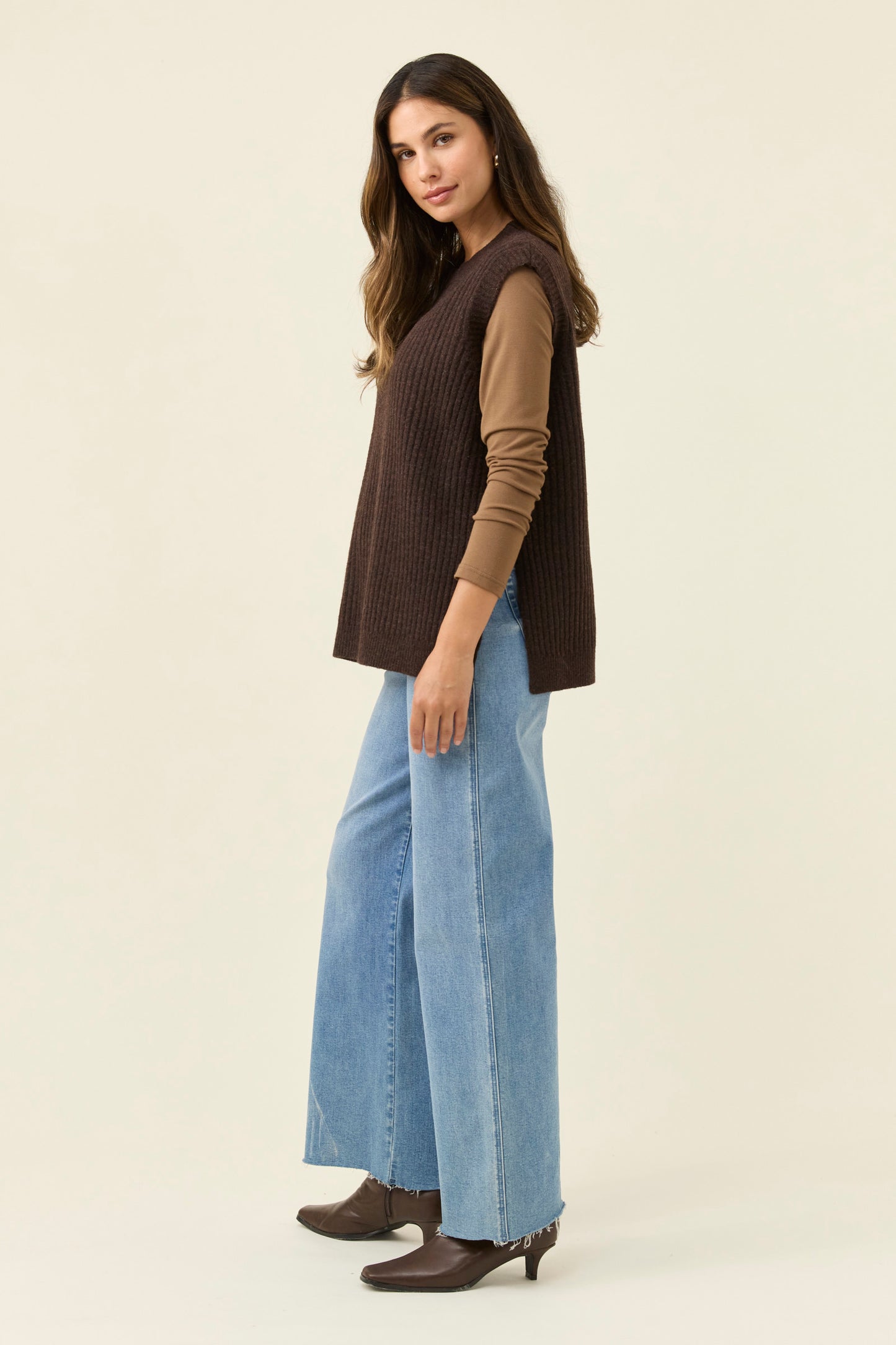 Miru Crew Knit Vest
