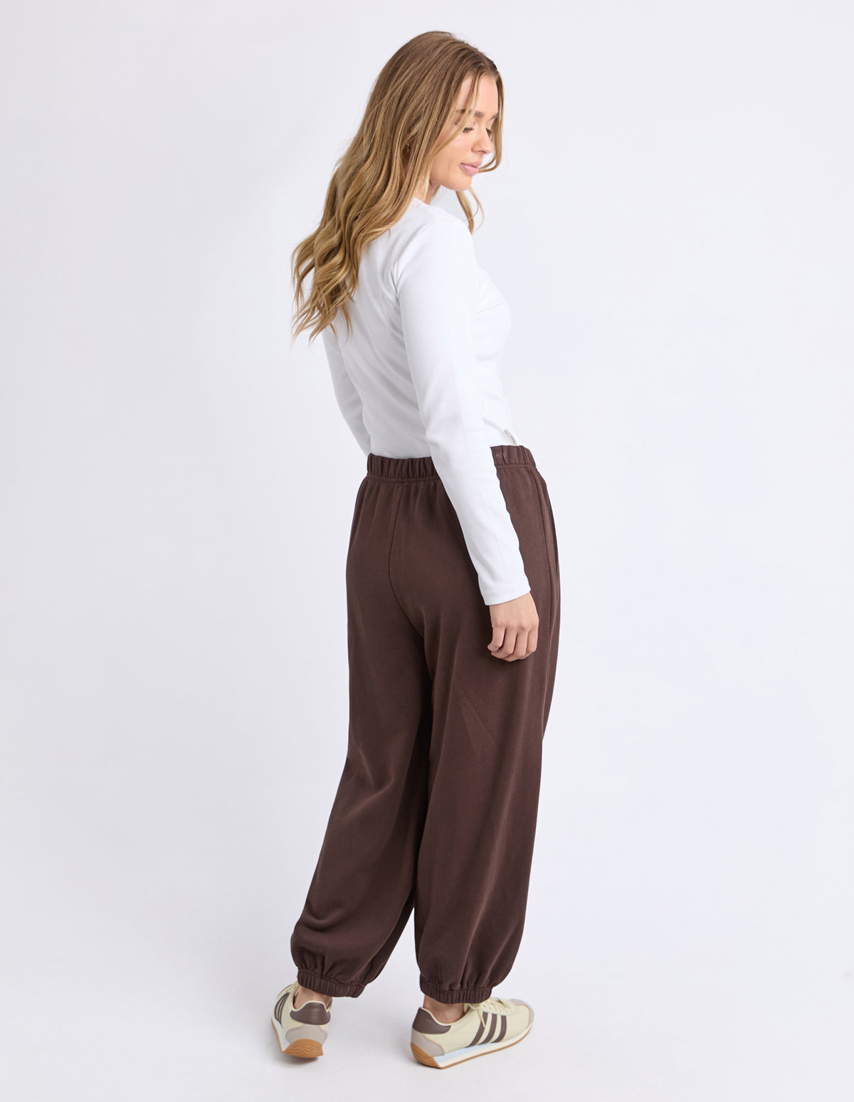 Foundation Barrel Trackpant