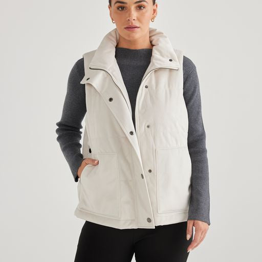 Elmhurst Vest